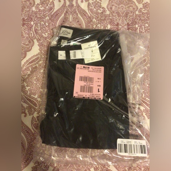 NWT J. Crew Black Toothpick Jean - Picture 4 of 7